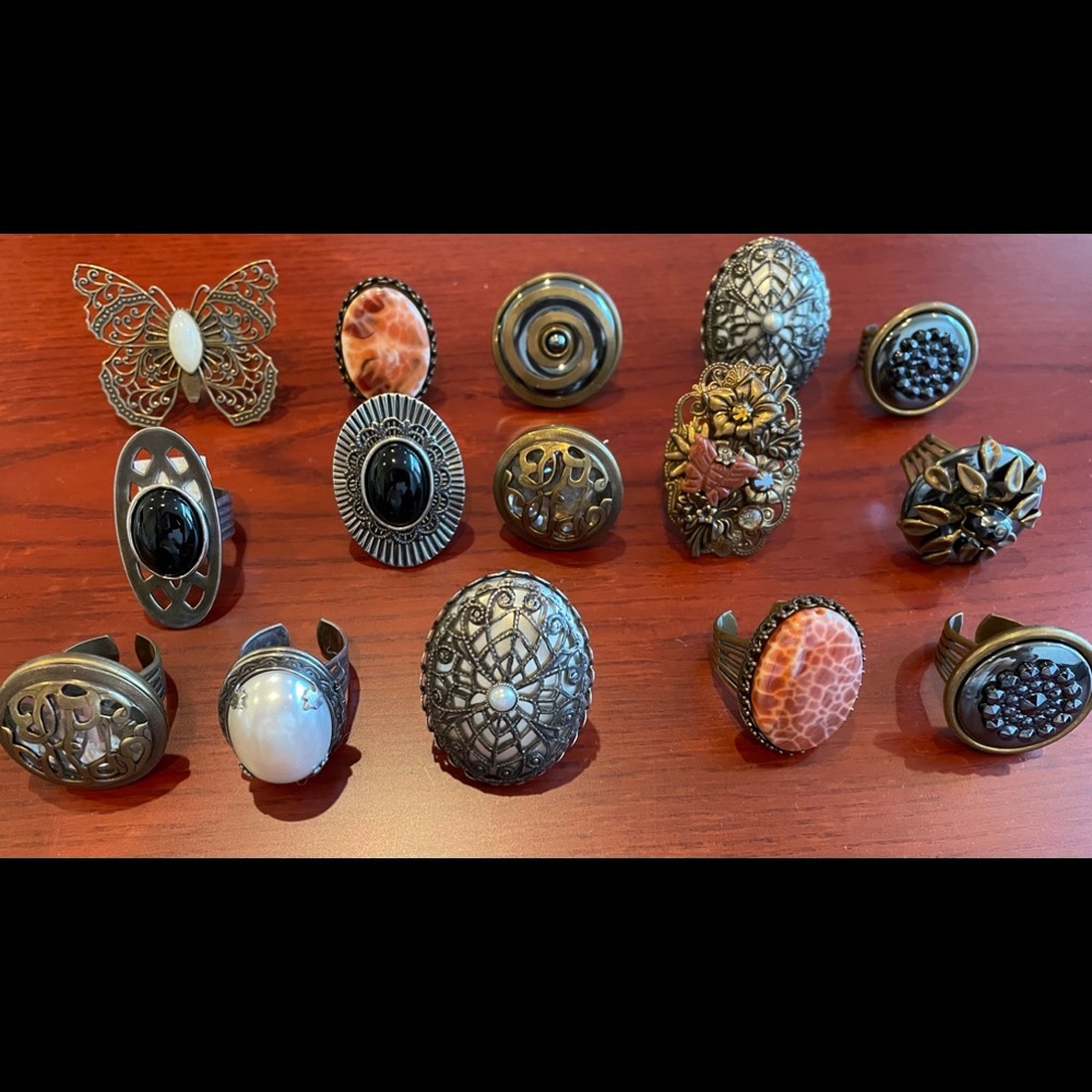 🦋🦋Jan Michaels Ring Collection